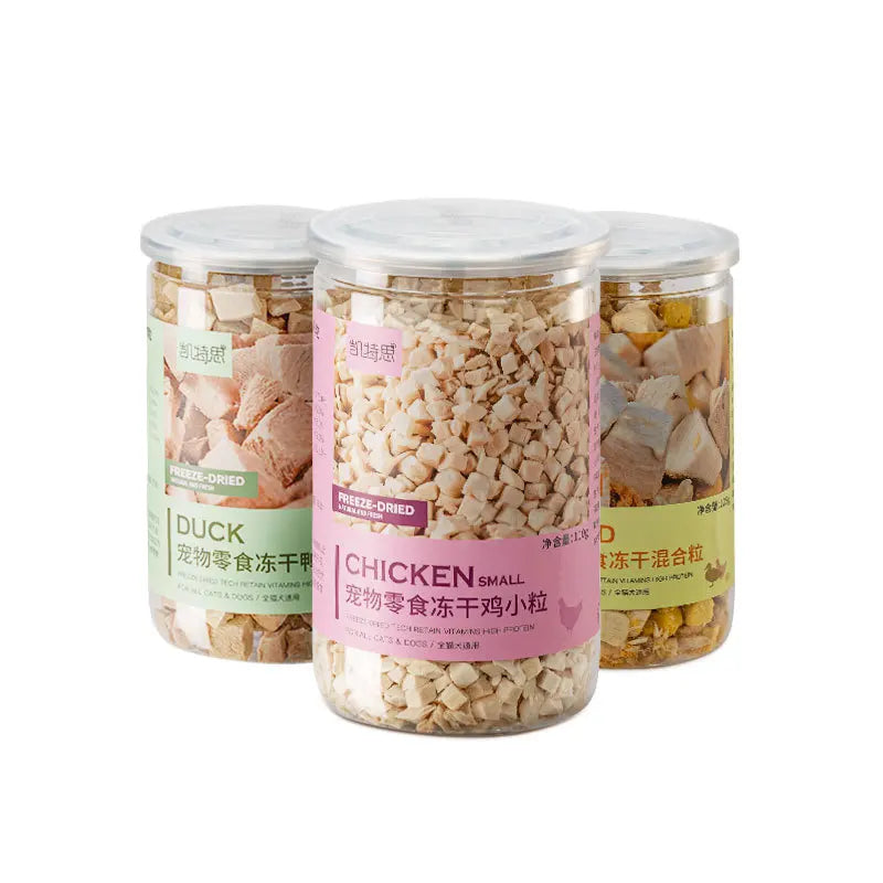 Pet snacks canned freeze-dried chicken, duck, beef, three texts cod quail eggs, yellow eggs, cats and dogs freeze-dried.